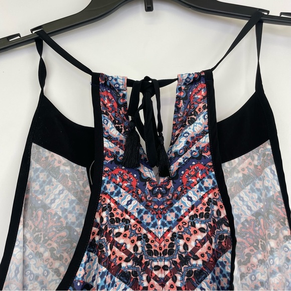 Athleta Chevron dune top size Medium NWT - Picture 4 of 12